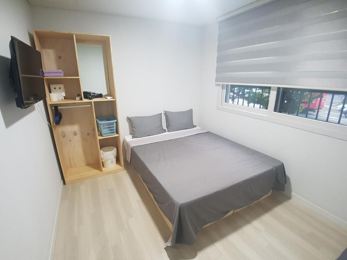 Yong Stay Jeju Extérieur photo